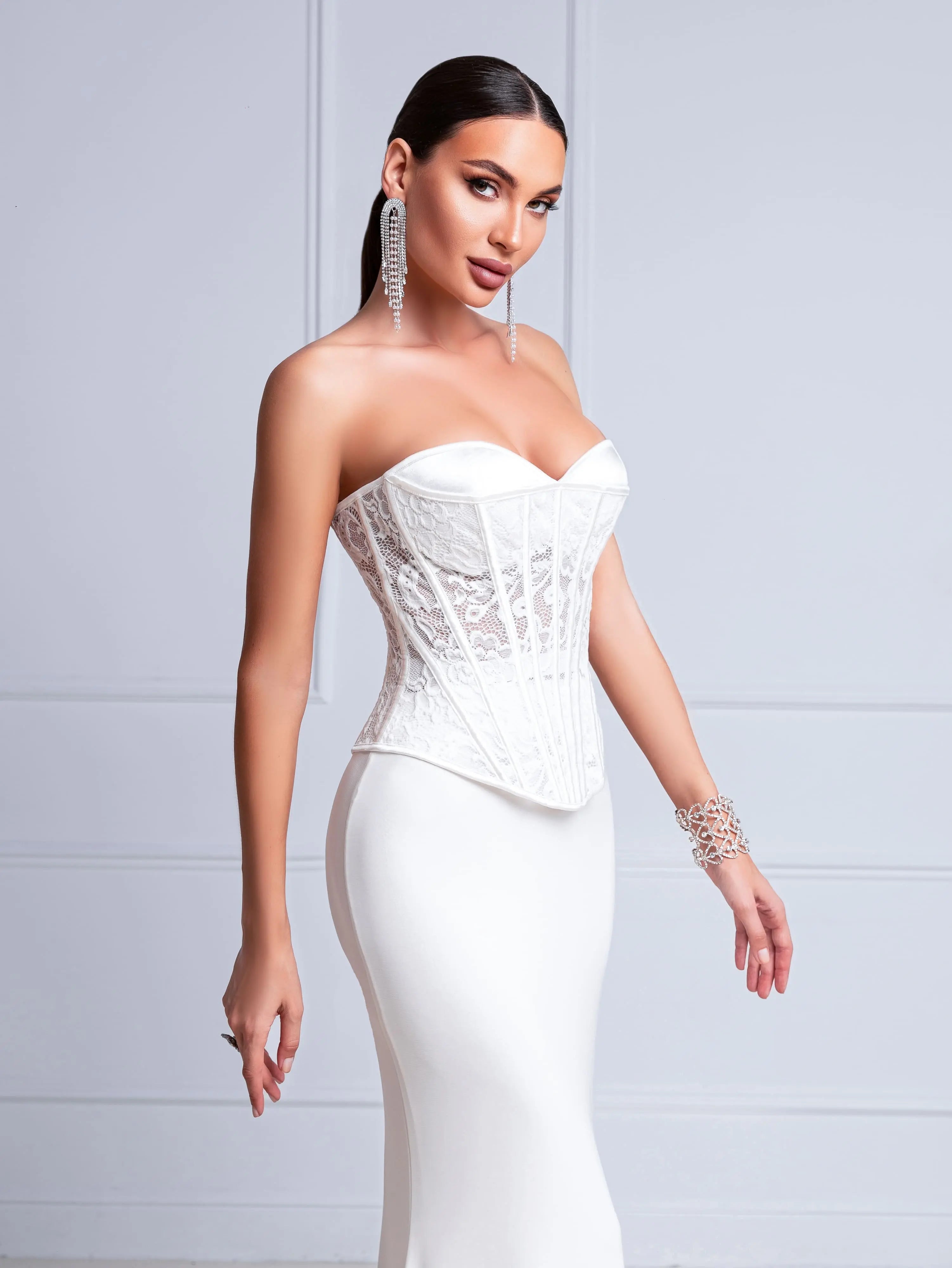 Allure White