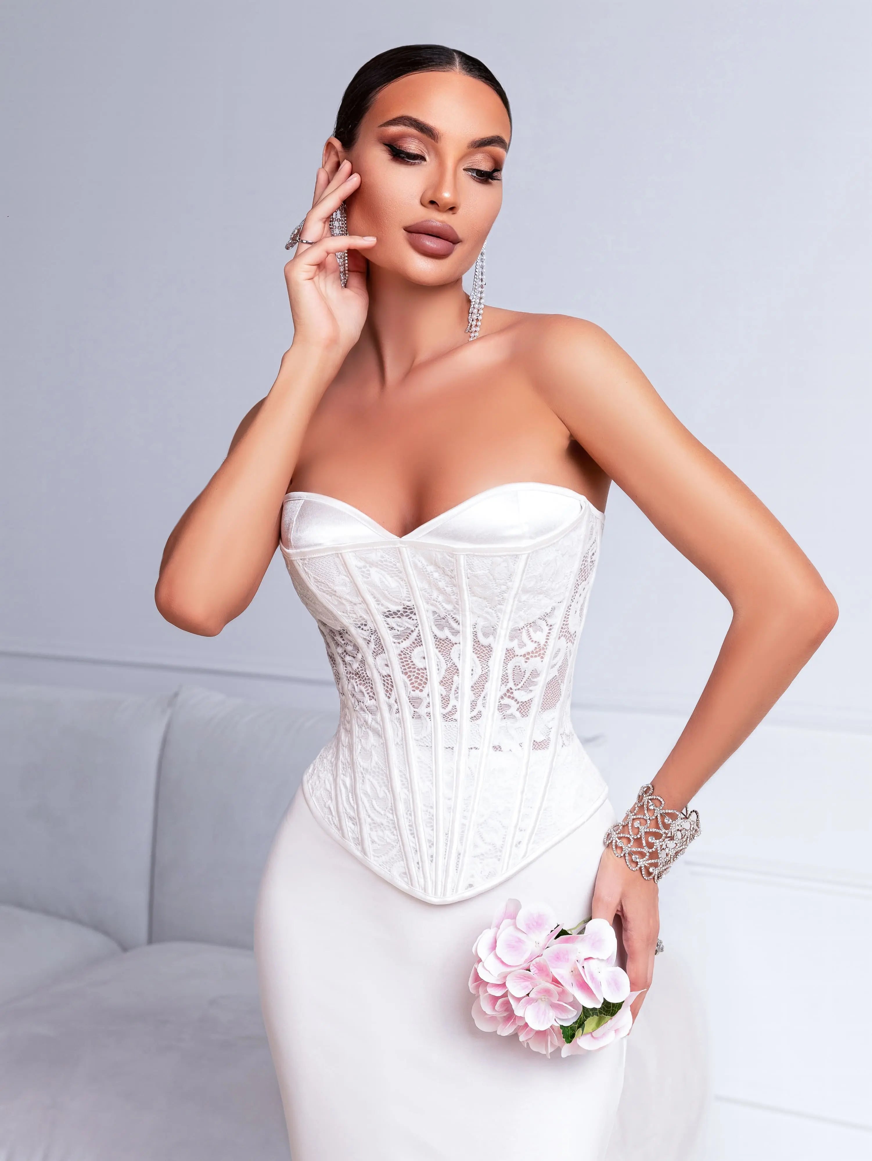 Allure White